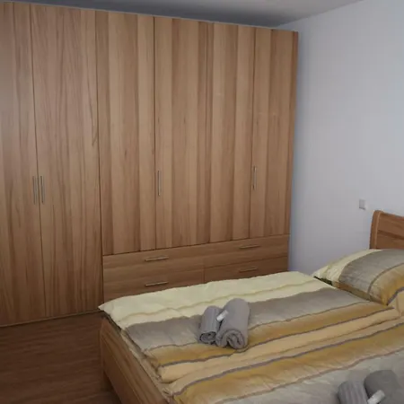 Ailingen-berg Apartment